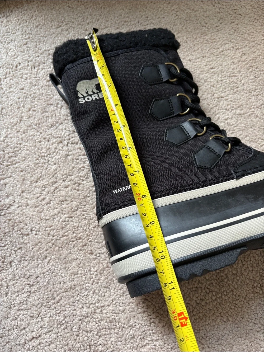 Sorel 1964 PAC Nylon boots size 10